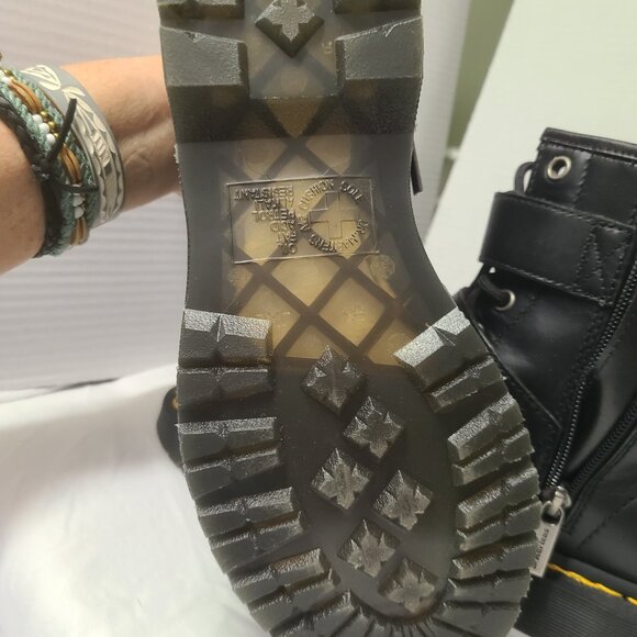 SOLD - Picture 4 of 10